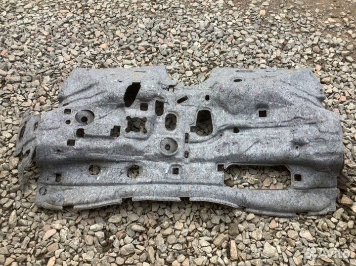 Шумоизоляция моторного отсека Suzuki Sx4 M16A 2014