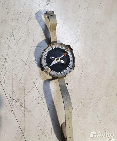 Компас адрианова