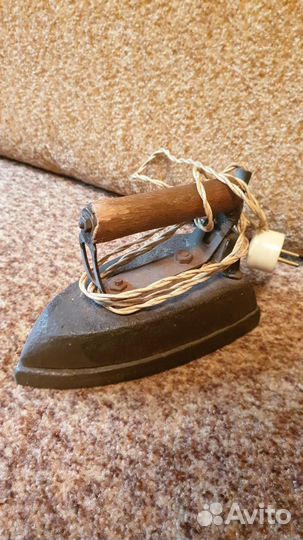 Утюг чугунный электрический СССР