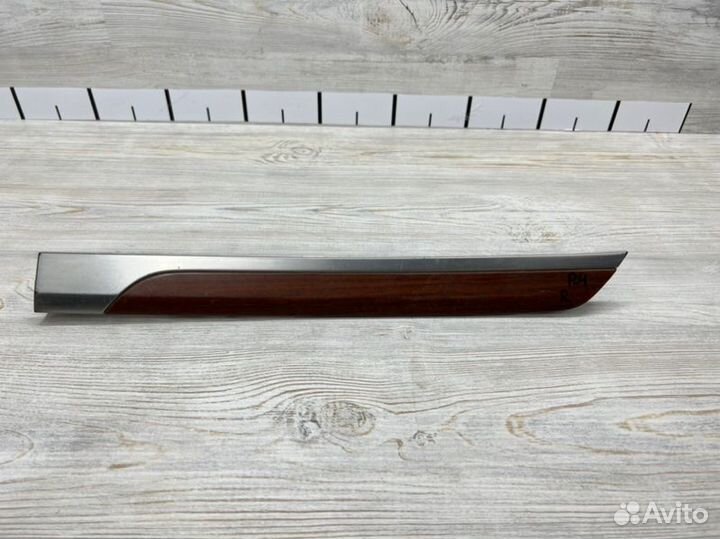 Накладка декоративная правая правая Mitsubishi