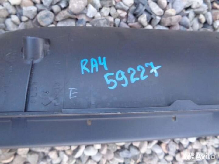 Бардачок Honda Odyssey RA4 F23A 1999/10