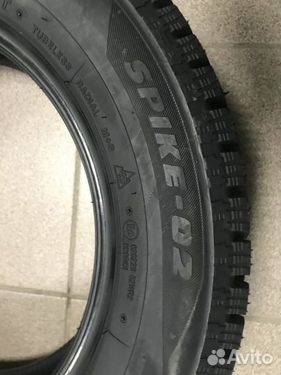 Bridgestone Blizzak Spike-02 195/55 R16 87T