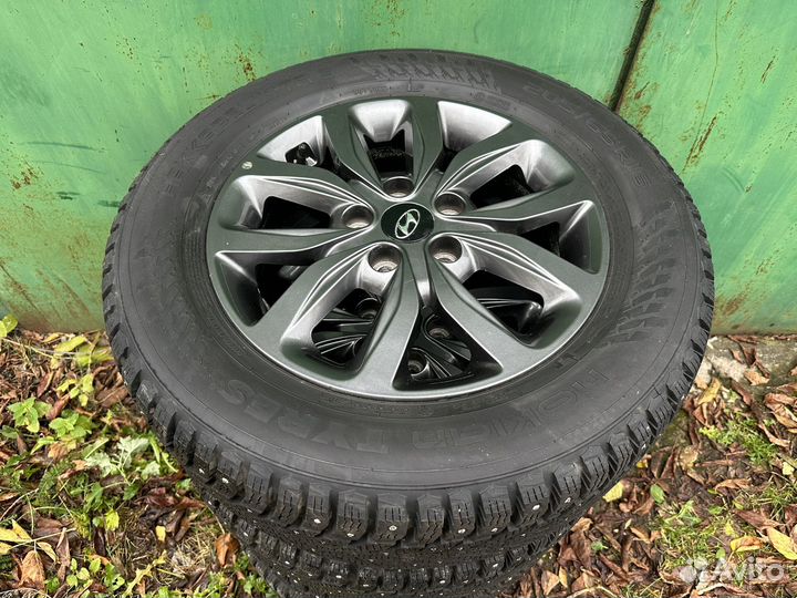 Колеса зимние 205/65/R16