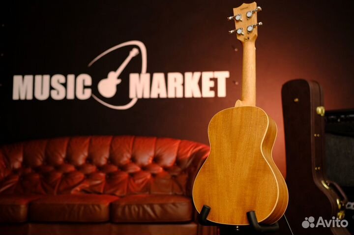 Укулеле Концертный Flight (Комплект)