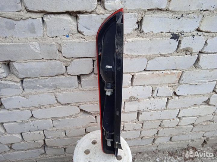 Фонарь задний левый Ford Focus 2 2004-2011