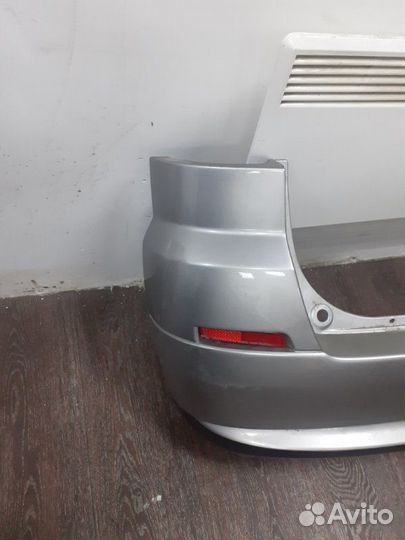 Бампер задний Nissan Liberty