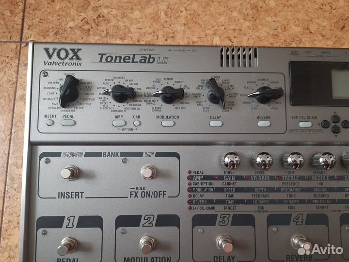 Гитарный процессор VOX Tonelab LE на лампе 12ах7