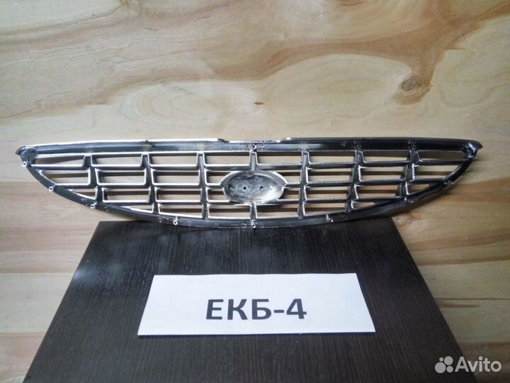 Решетка радиатора Hyundai Accent 2