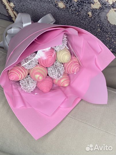 Букет клубники в шоколаде Финики в шоколаде