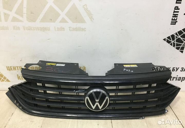 Решетка радиатора Volkswagen Polo 6 2020 oem 6N585