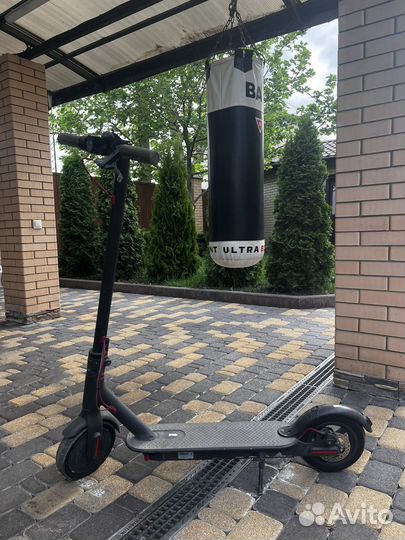 Самокат xiaomi m365