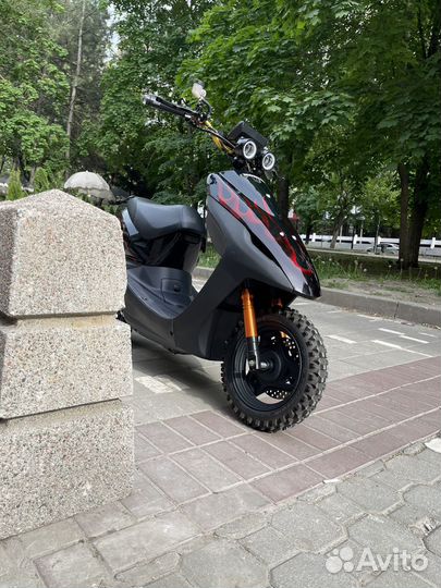 Электроскутер Honda Dio