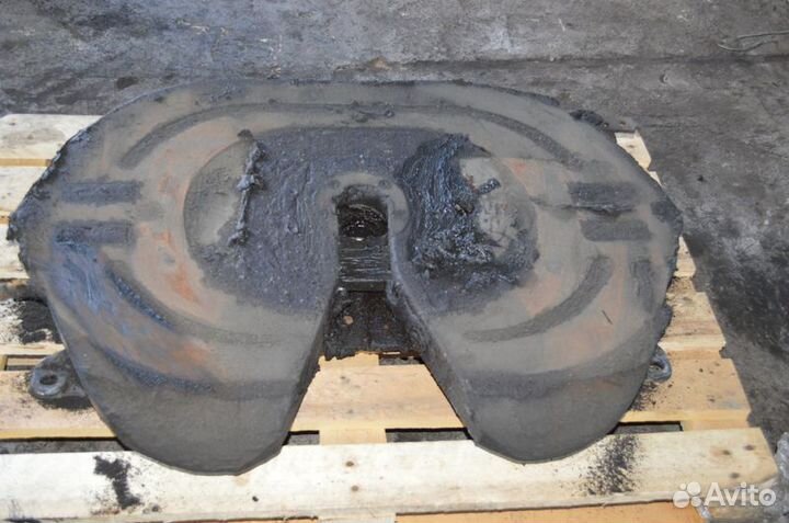 Сцепное устройсто (седло) renault trucks Magnum E