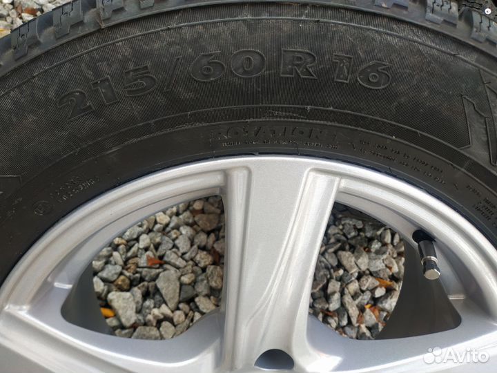 Колёса в сборе зима/шип R16/7 5*114,3 ET45 DIA67,1