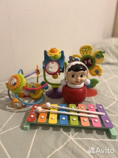 Развивающие игрушки для малышей