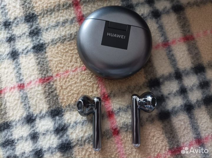 Huawei FreeBuds 4 новые