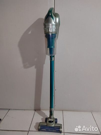 Вертикальный пылесос Kitfort кт-517-3