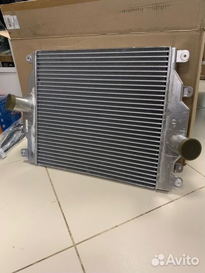 Охладитель наддува воздуха (интеркулер) газон next