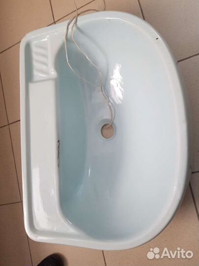 Раковина в ванную бу