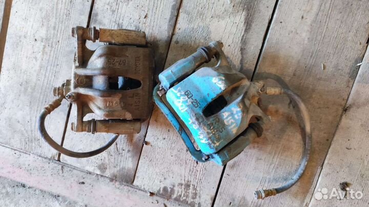 Суппорта передние jzx90 с колодками