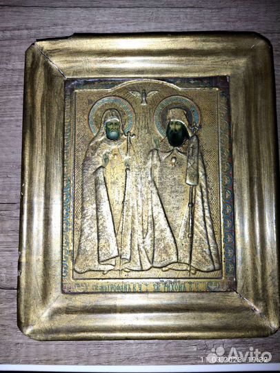 Старинные иконы в окладе