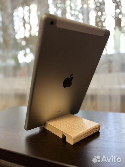 iPad air 32gb wifi + cellular LTE 2013