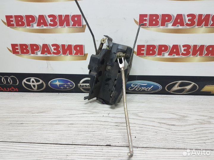 Замок двери передний левый Kia Rio DC 2001