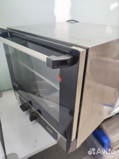 Конвекционная печь бу