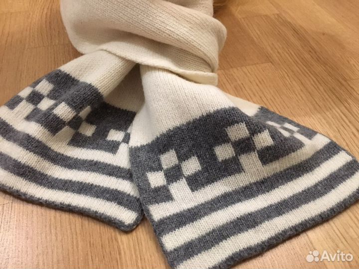 Шапка с шарфом для девочки