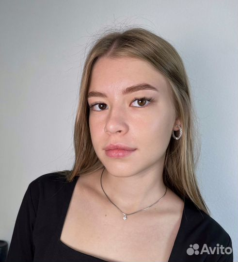 Ресницы и брови