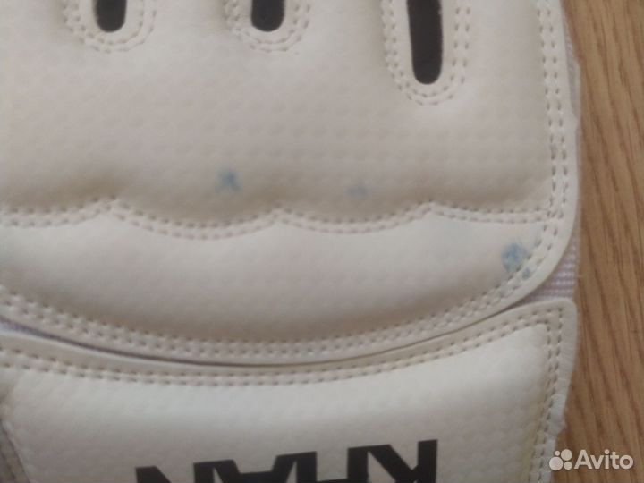 Защита кисти, перчатки Khan для тхэквондо