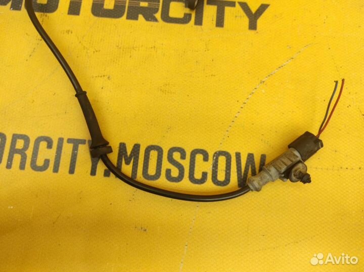 Датчик ABS передний левый Land Rover Range Rover