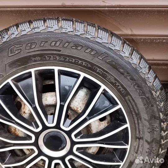 Advance AR209 175/70 R13 и 5.00/10.5 R13 26L