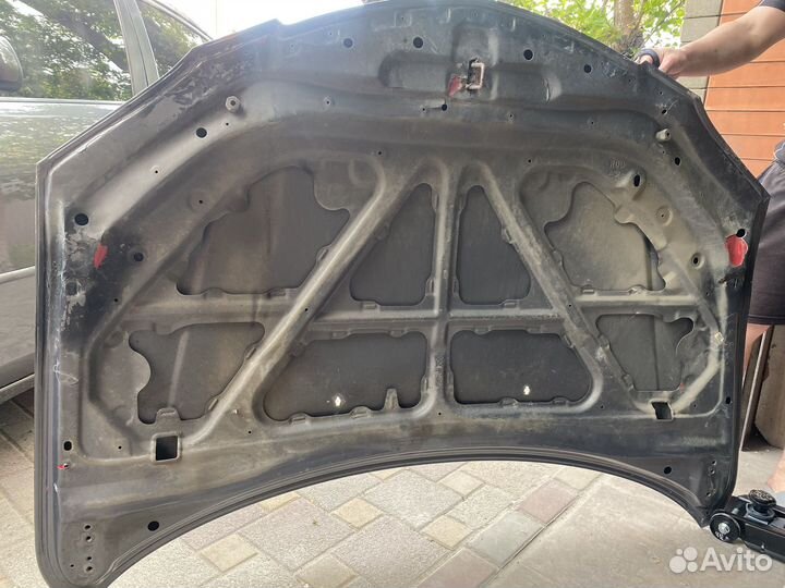 Капот mazda 3 bk седан 2006