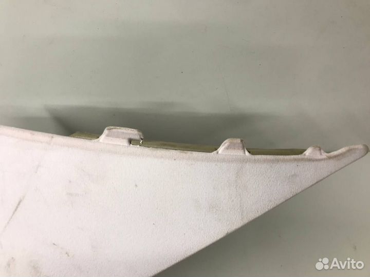 Обшивка задняя левая Mercedes/ W211/ 2004