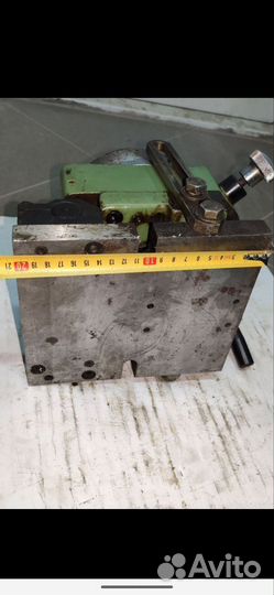 Синусный поворотный стол 200 мм