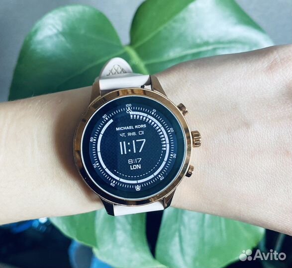 Смарт часы michael kors