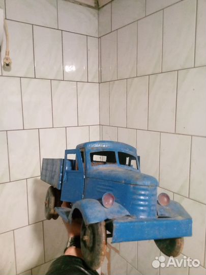 Грузовик СССР зис-лтз
