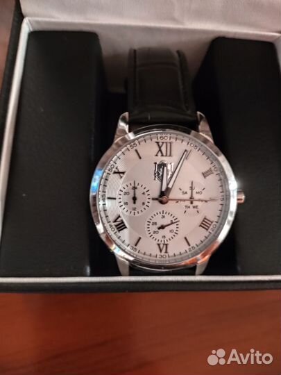 Часы наградные от главы Республики Крым