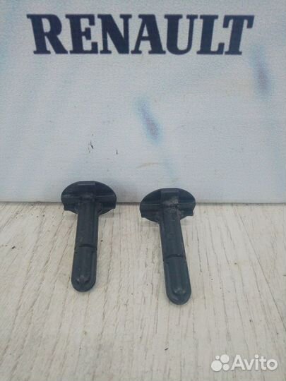 Кронштейн крепление Опора радиатора Renault duster