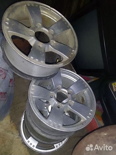 Диски литые УАЗ R 16