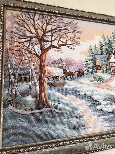 Картина вышитая крестом ручная работа