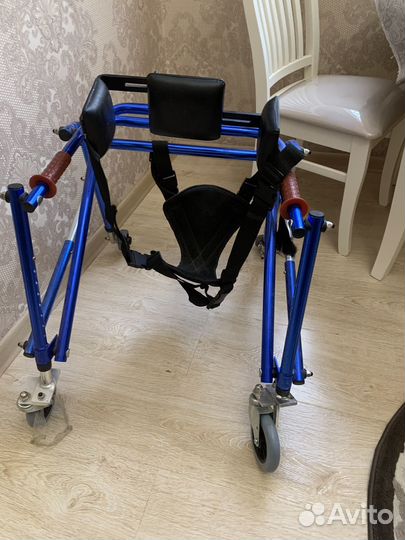 Ходунки для взрослых инвалидов