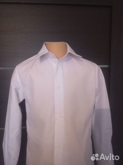 Рубашка для мальчика белая новая