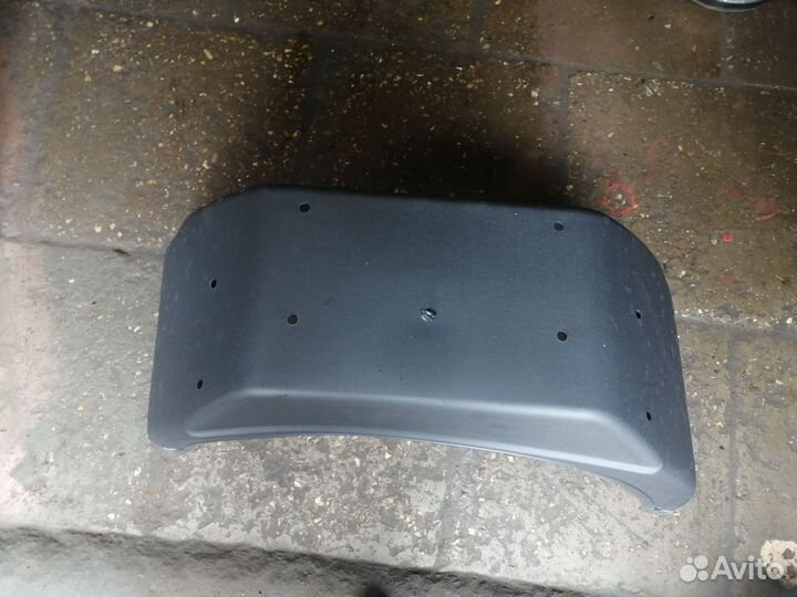 Подкрылок задний Ford Transit