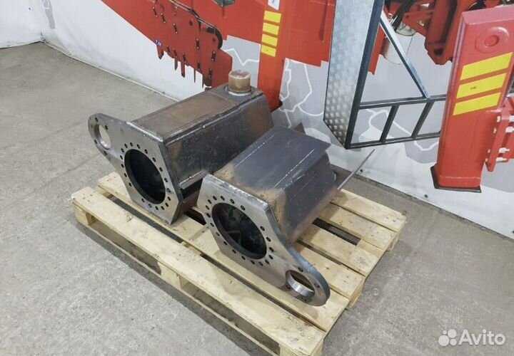 Стул станины для кму Tadano z300