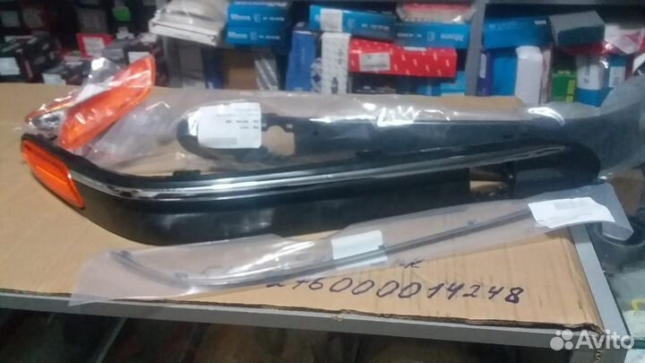 Молдинг заднего бамепера Mercedes W203