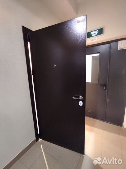 Дверь входная металлическая