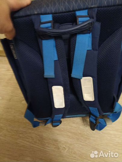 Портфель школьный