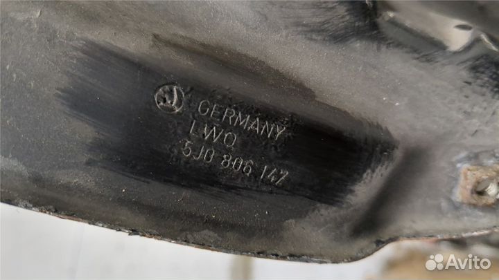 Рамка передняя Skoda Roomster, 2007